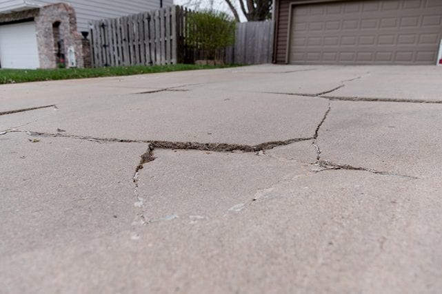 Cn Res Cr Garage Driveway Crack 10 Cn Res Cr Garage Driveway Crack 10